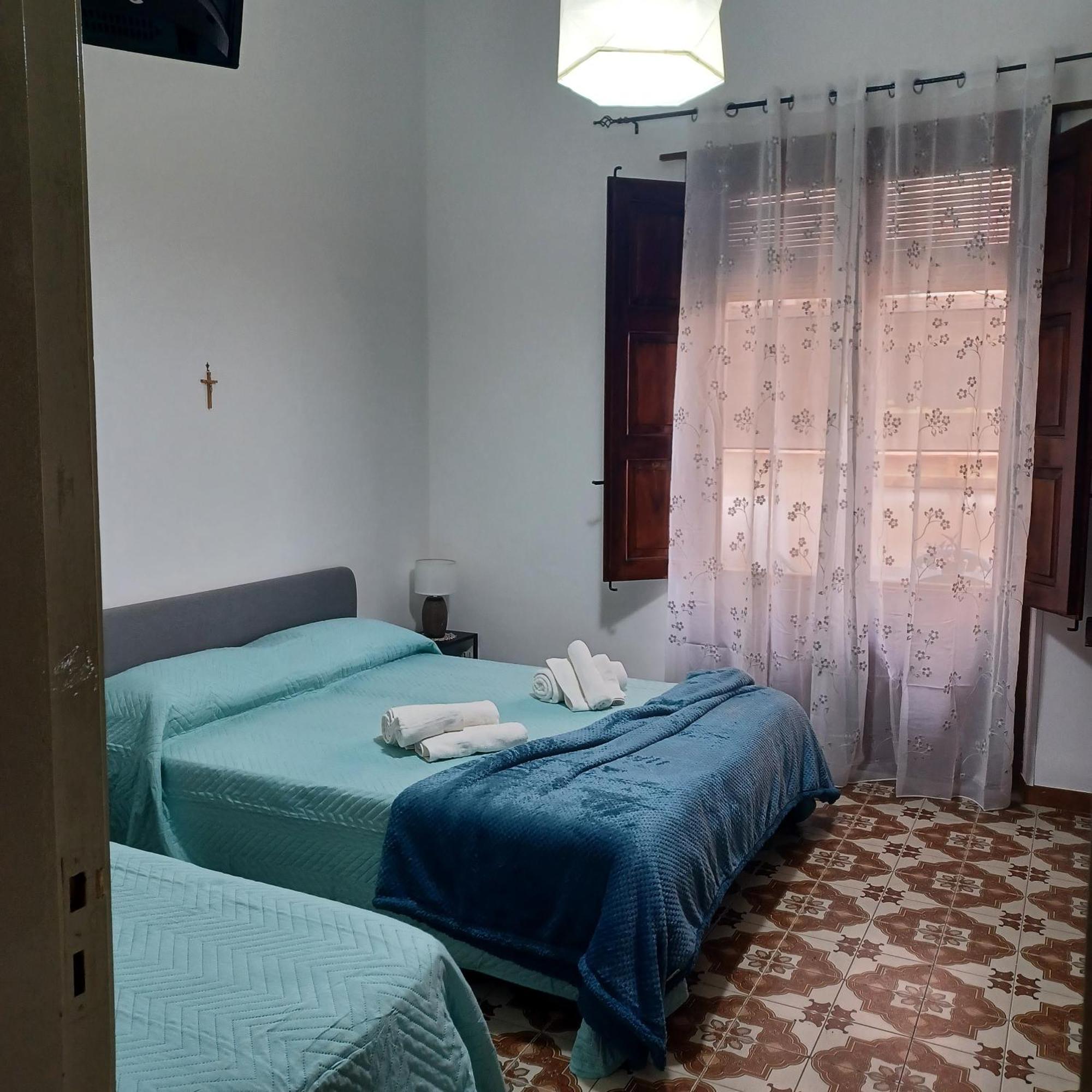 Casa Vacanza ' A Casa Dei Nonni 2 ' Белпасо Екстериор снимка